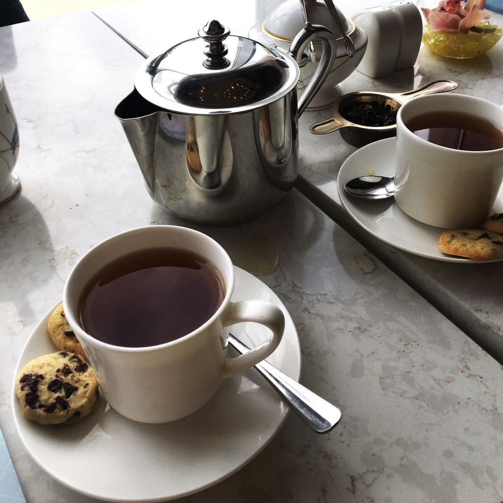 Breakfast Teas - Robust, Bold, and Full-Bodied Teas | Drink Great Tea